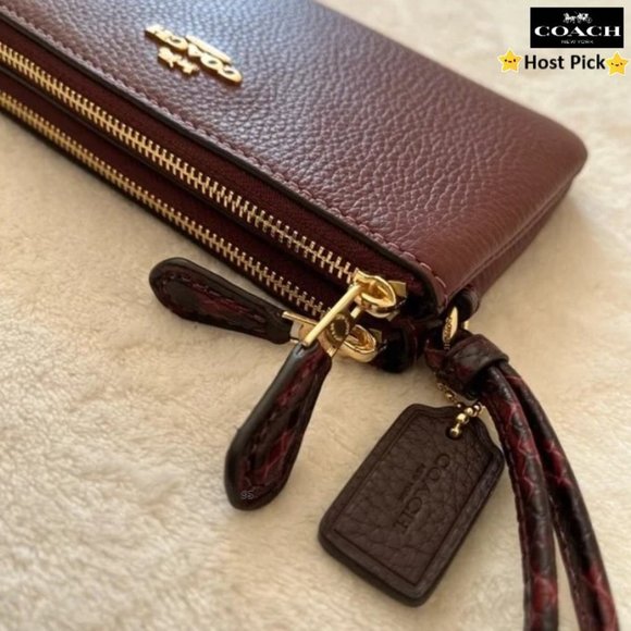 Coach Handbags - COACH Double Corner Zip Wristlet Wallet Clutch Pebble Snake Embossed Leather Red